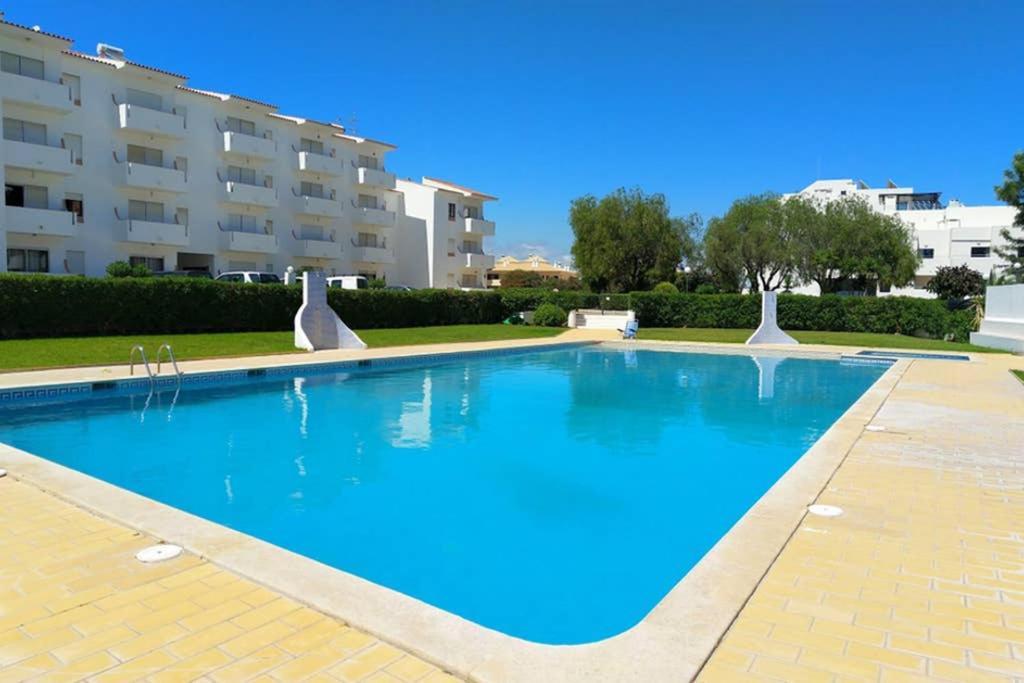 Praia Eulália with pool&5 minutes from the beach Albufeira Exterior foto