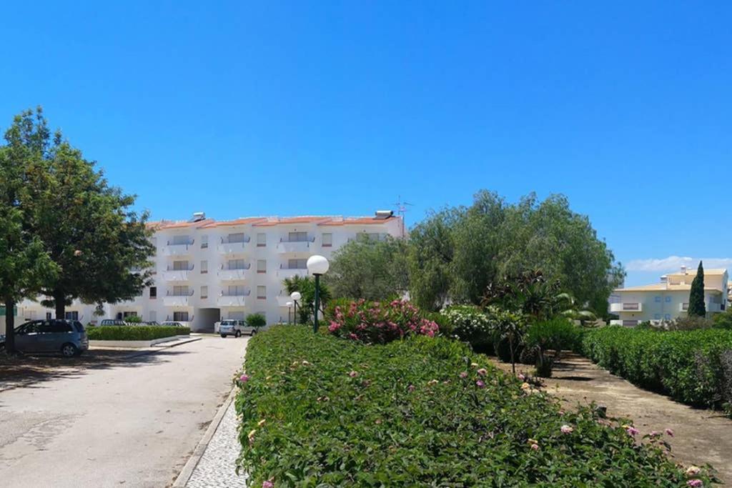 Praia Eulália with pool&5 minutes from the beach Albufeira Exterior foto